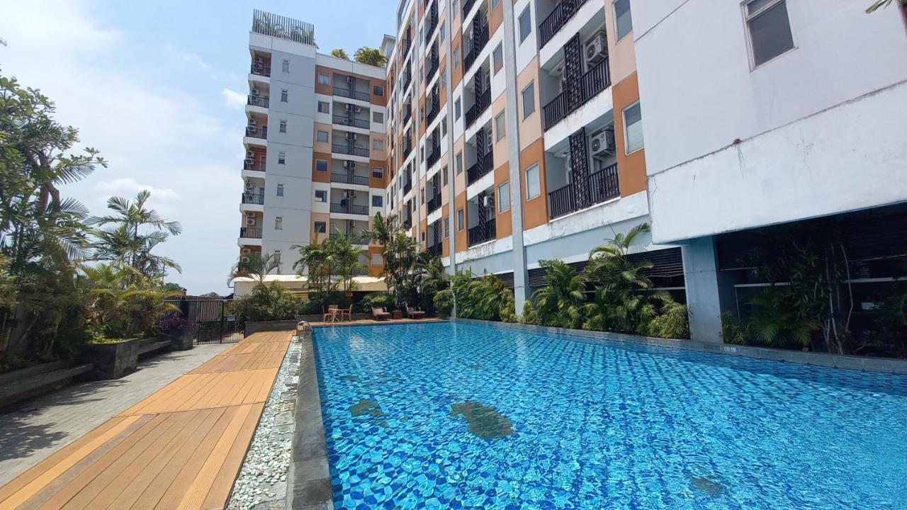 Apartemen Student Castle Yogyakarta Exteriör bild